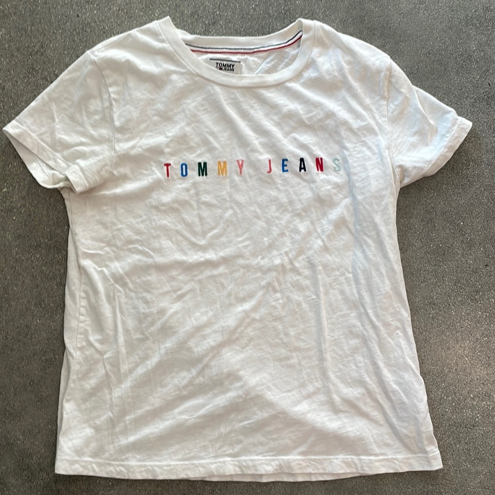 Tommy Jeans Rainbow Logo Tee